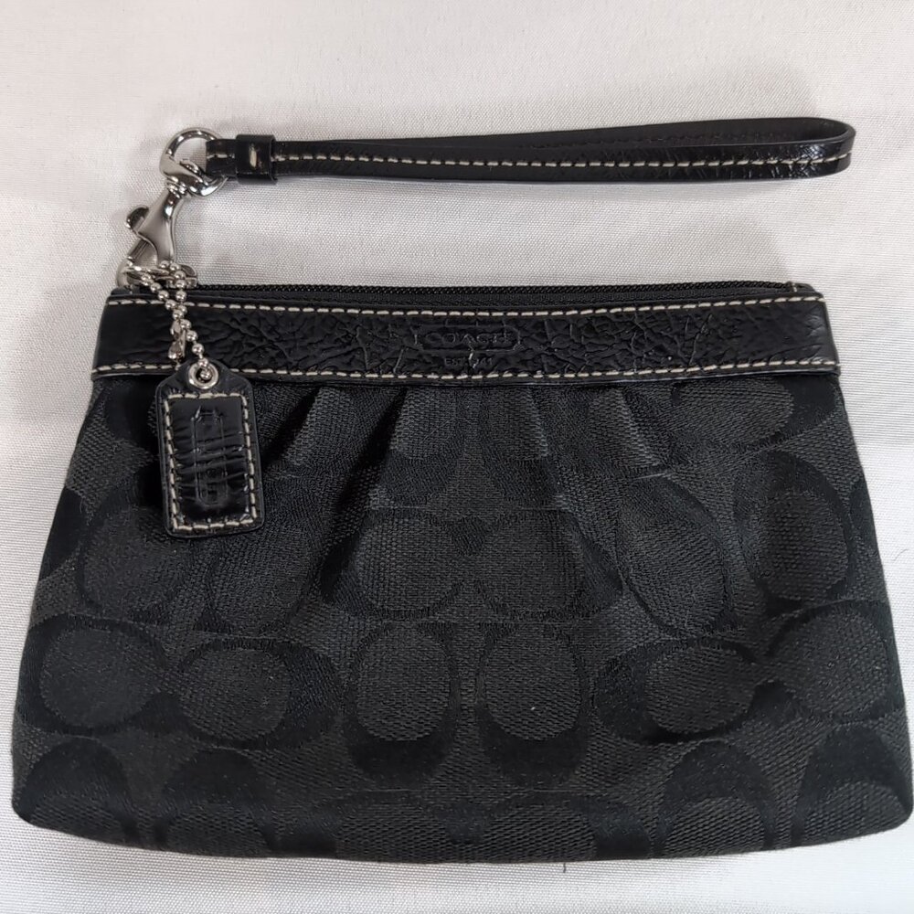 Coach Black Signature Monogram Wristlet Wallet Purse Bag Wrist Strap Canvas